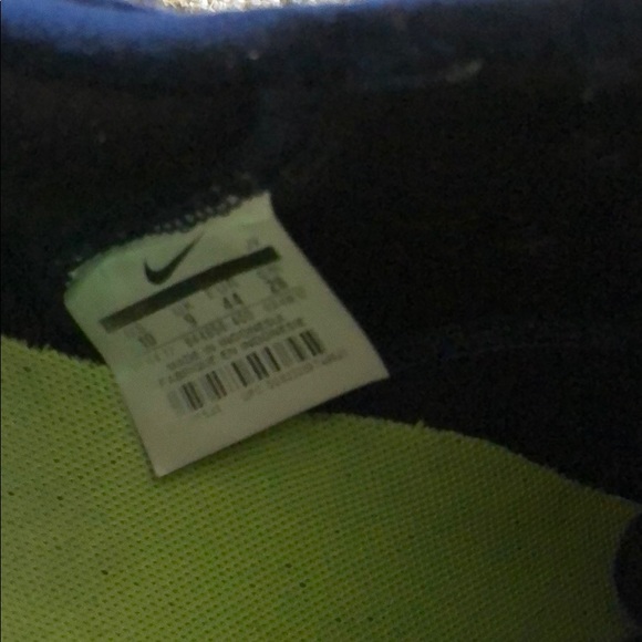 2 pairs of Nike Roshe SOLD already - Picture 9 of 10